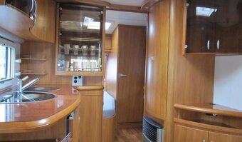 Prodám karavan Hobby 540 ufe,model 2008 + mover + předstan. - 17