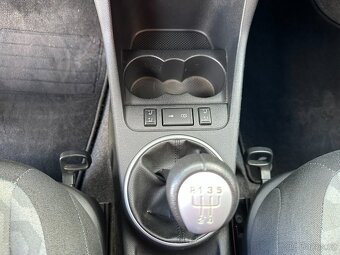 Škoda Roomster, 1,6i 77kW TOP STAV - 17