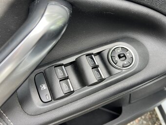 Ford Mondeo 2.0 TDi, 103 kw - 17