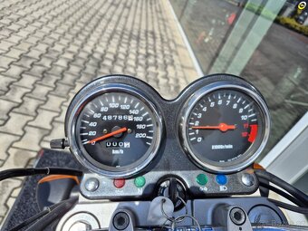Suzuki GS 500 - 17