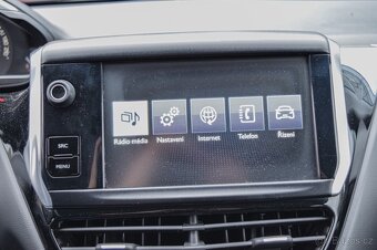 Peugeot 208 1.2 Active 2015 - 17