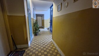 Byt 3+1, částečně vybavený, možnost i s garáží, lokalita Roz - 17