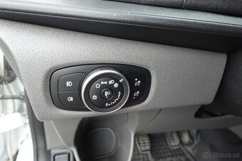 FORD TRANSIT CUSTOM L2H1 6MÍST 2.0TDCI KLIMA - 17