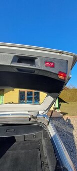 Mercedes-Benz Třídy E 220 CDI 125kW ELEGANCE - 17