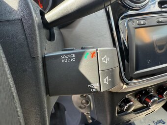 Dacia Lodgy 1.6i 2014 park.KAMERA klima JEN 135.332km TAŽNÉ - 17