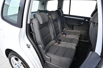 Volkswagen Touran 1.4TSI 103KW 7Míst DSG 12/2014 DPH - 17