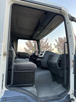 MAN TGM 18.280. Nosič kontejneru 4X4 - 17
