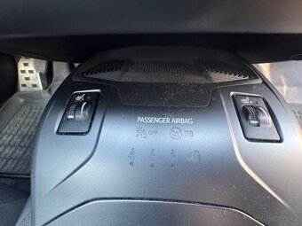 Toyota Avensis - 17