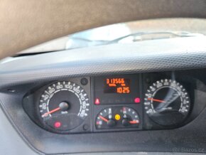 Iveco Daily 3.0D r.v.2007 do 3,5T celková ŘP sk.B - 17