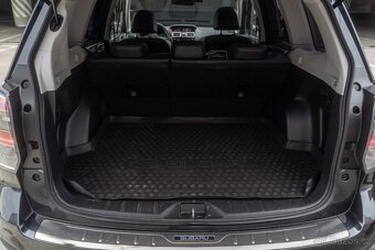 Subaru Forester 2.0 XT CVT Sport - 17