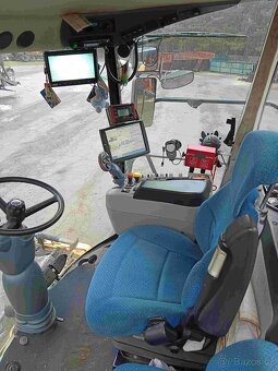 New Holland  FR 600 - 17