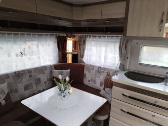Karavan Hobby 460 de luxe - 17