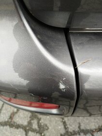 Peugeot 4007 - 17
