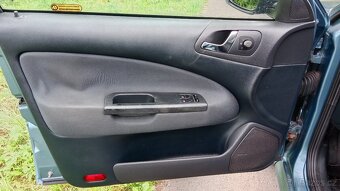 Škoda Octavia Tour Kombi 1.9TDi 74kW,3/2010,SERV.KNIHA,KLIMA - 17
