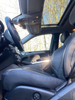 Mercedes Benz ML350 - 17