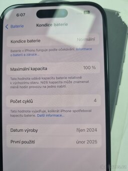 Apple iPhone 16 Black - 17