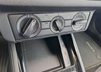 Škoda Kamiq 1,0TSI 70kW Ambition - 17
