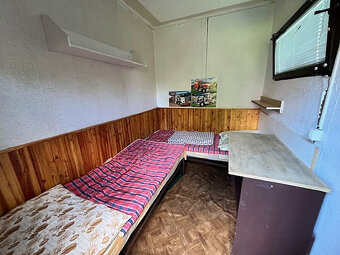 PRODEJ CELOROČNÍ CHATY S MOŽNOSTÍ TRVALÉHO BYDLENÍ PŘEHRADA - 17