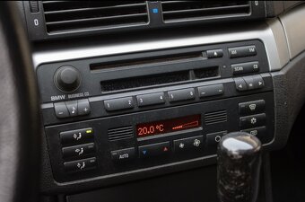 BMW 328i E46 2.8i 142 kW - 17