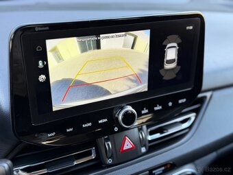 Hyundai i30 com. 1.6CRDi 85kW STYLE ZÁRUKA - 17
