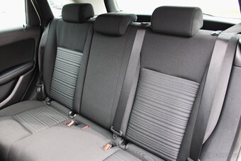 Mercedes-Benz B 180d MANUAL, NAVI, serviska - 17