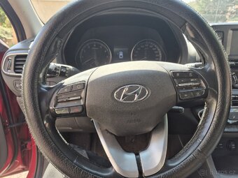 Hyundai i30 Fastback (2018) – Nová STK, po rozvodech - 17