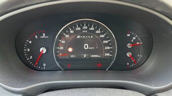 Kia Sorento, 4x4, z ČR, tažné, zimní komplety, panorama, max - 17