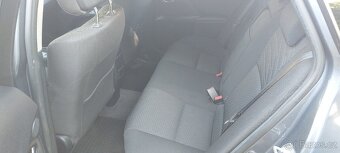 Toyota Avensis combi 1.8i  108kw - 17