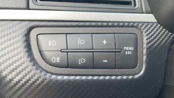 Fiat Punto, 1,2 i //ČR//2MAJITEL//AC// RV 5/2009 - 17