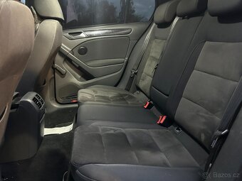 Volkswagen Golf 2009 - 17