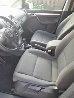 Volkswagen Touran - 17