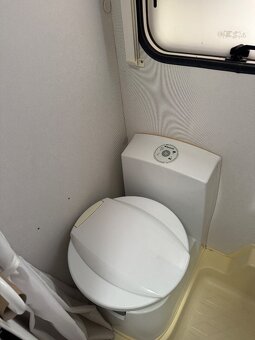 Karavan KNAUS Sudwind - 17