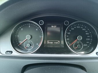 Passat 2.0 TDI-Comfort  - knížka - klima - Nelakováno - 17