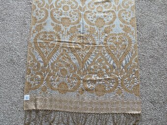 Velký dámský šátek se vzorem - akryl - 17