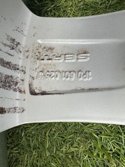 Seat leon - 225/45 R17 ORIGINÁLNÍ SADA - 17