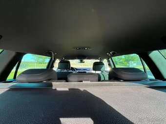 VW Passat B8/2.0TDI/140 kW/DSG/180tkm/matrix/virtual - 17