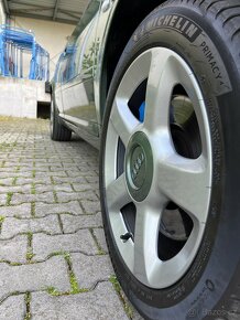 Audi A6 C5 quattro - 2.7 T benzin RENOVACE za 550tis. - 17