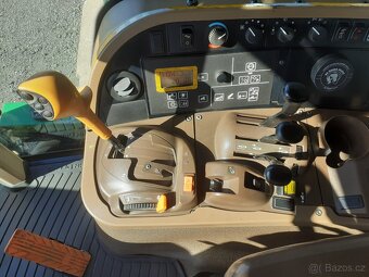 Prodám kolový traktor John Deere 7830 - 17
