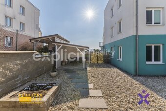 Prodej bytu 3+kk 65 m2 s vlastní zahradou 127 m2 a dvěmi stá - 17