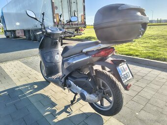 Aprilia Sport City 250 - 17