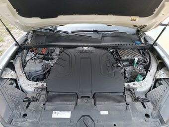 Volkswagen Touareg 3.0 TDi 210kw - 17