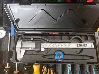 Gt-line servisní kufr plný nářadí - 17