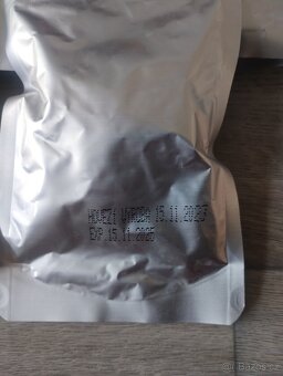 Krmivo a pamlsky pro kočky - 17