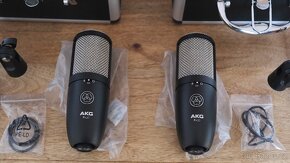 Velkomembránové kondenzátorové mikrofony AKG P420. - 17