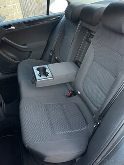 Volkswagen Jetta 1,2 TSi 77kW COMFORTLINE - 17