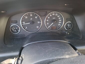 Opel Zafira 2.0 Diesel Klima 7 mist Model 2004 - 17