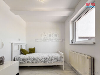 Pronájem bytu 3+kk, 50 m², Říčany, ul. Říčanská - 17