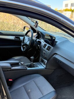 Mercedes-Benz C-Class W204 - 17