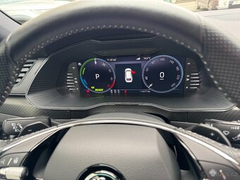 Škoda Superb 3 iV 1.4 TSI 160kW DSG Sportline Webasto CANTON - 17