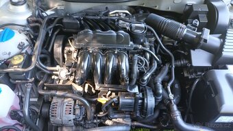 Škoda octavia combi 1,1.6Mpi,75 kw,r.v.2006. - 17